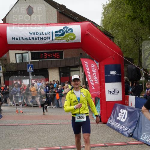 04.05.2025 - 8. Wedeler Halbmarathon Felixshl http://msf.ph/oto/7817902 04.05.2025 11:34:44 Ziel 513, 652, 678, 967, 1059, 1206 meine-sportfotos.de