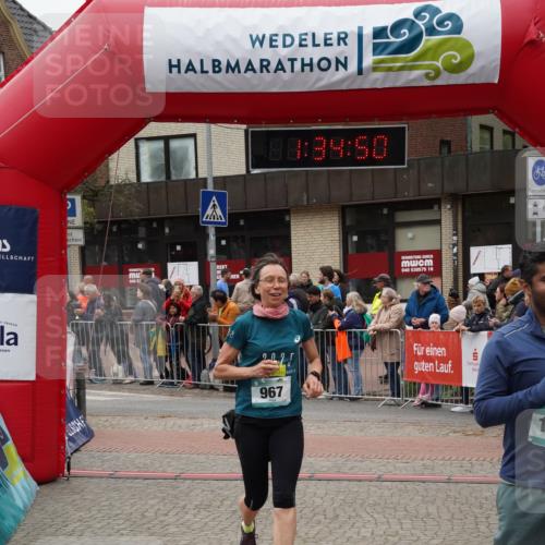 04.05.2025 - 8. Wedeler Halbmarathon Felixshl http://msf.ph/oto/7817913 04.05.2025 11:34:48 Ziel 513, 652, 678, 967, 1059, 1206 meine-sportfotos.de
