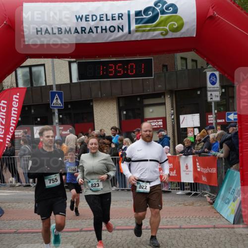 04.05.2025 - 8. Wedeler Halbmarathon Felixshl http://msf.ph/oto/7817934 04.05.2025 11:34:59 Ziel 662, 755, 793, 822, 823, 962, 1103 meine-sportfotos.de