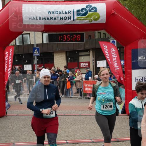 04.05.2025 - 8. Wedeler Halbmarathon Felixshl http://msf.ph/oto/7817982 04.05.2025 11:35:26 Ziel 226, 603, 637, 947, 1046, 1091, 1121, 1152, 1209 meine-sportfotos.de
