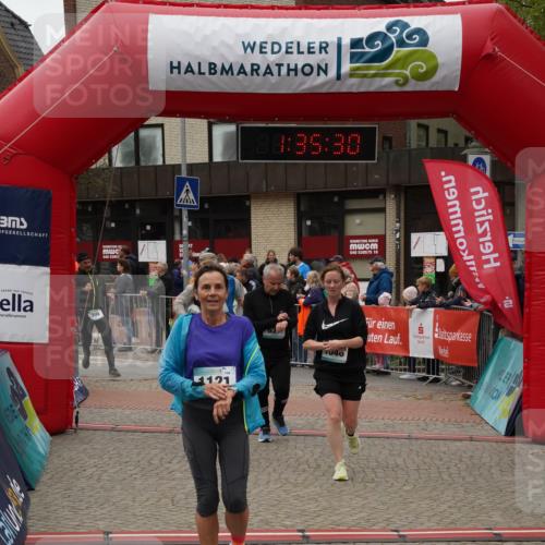04.05.2025 - 8. Wedeler Halbmarathon Felixshl http://msf.ph/oto/7817986 04.05.2025 11:35:28 Ziel 226, 603, 637, 709, 947, 1046, 1121, 1209 meine-sportfotos.de