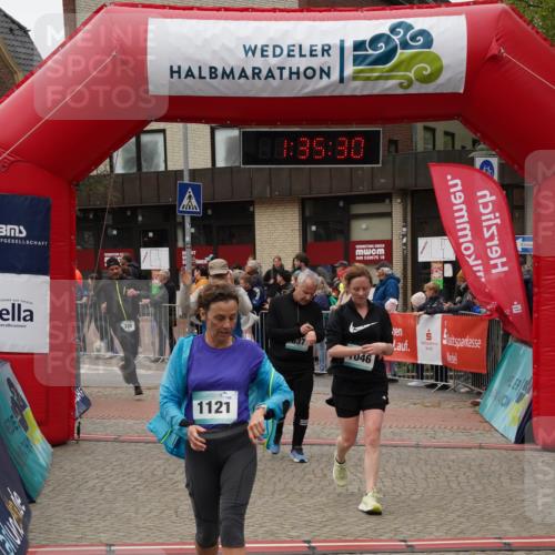 04.05.2025 - 8. Wedeler Halbmarathon Felixshl http://msf.ph/oto/7817988 04.05.2025 11:35:28 Ziel 226, 603, 637, 709, 947, 1046, 1121, 1209 meine-sportfotos.de