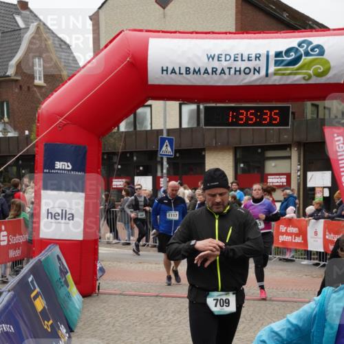 04.05.2025 - 8. Wedeler Halbmarathon Felixshl http://msf.ph/oto/7817997 04.05.2025 11:35:33 Ziel 565, 637, 709, 893, 947, 964, 965, 1046, 1117 meine-sportfotos.de