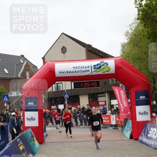 04.05.2025 - 8. Wedeler Halbmarathon Felixshl http://msf.ph/oto/7818013 04.05.2025 11:35:43 Ziel 87, 202, 753, 775, 1132 meine-sportfotos.de