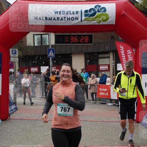 04.05.2025 - 8. Wedeler Halbmarathon Felixshl http://msf.ph/oto/7818072 04.05.2025 11:36:26 Ziel 31, 305, 397, 563, 666, 767, 776, 815, 831 meine-sportfotos.de