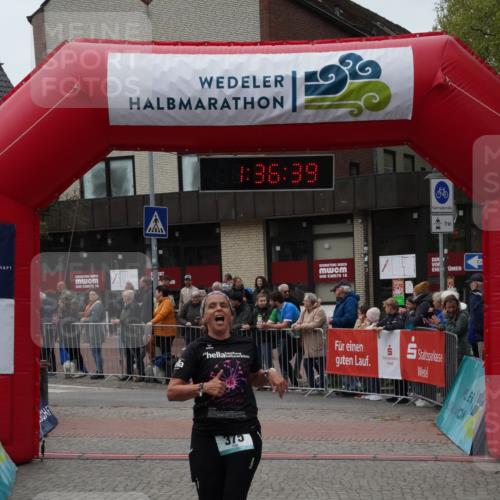 04.05.2025 - 8. Wedeler Halbmarathon Felixshl http://msf.ph/oto/7818092 04.05.2025 11:36:37 Ziel 375 meine-sportfotos.de