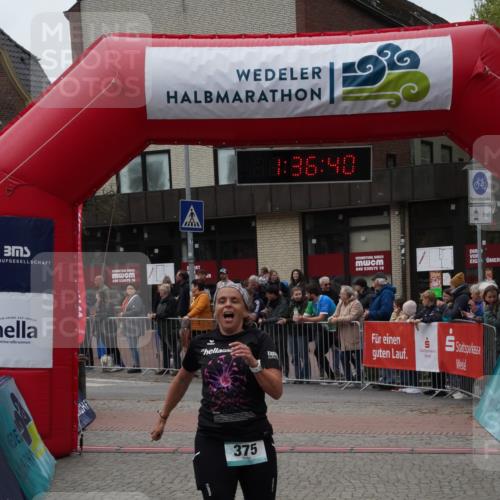 04.05.2025 - 8. Wedeler Halbmarathon Felixshl http://msf.ph/oto/7818094 04.05.2025 11:36:38 Ziel 375 meine-sportfotos.de