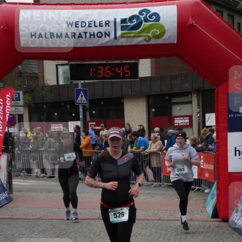 04.05.2025 - 8. Wedeler Halbmarathon Felixshl http://msf.ph/oto/7818101 04.05.2025 11:36:43 Ziel 526, 593, 663 meine-sportfotos.de
