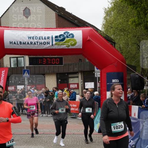 04.05.2025 - 8. Wedeler Halbmarathon Felixshl http://msf.ph/oto/7818121 04.05.2025 11:36:58 Ziel 25, 30, 796, 1020, 1028, 1109 meine-sportfotos.de