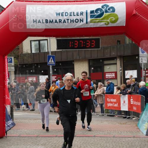 04.05.2025 - 8. Wedeler Halbmarathon Felixshl http://msf.ph/oto/7818167 04.05.2025 11:37:31 Ziel 777, 806, 889, 961, 1000, 1165 meine-sportfotos.de