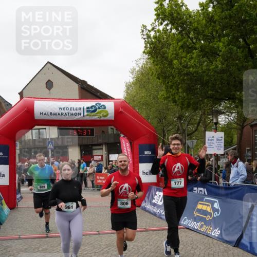 04.05.2025 - 8. Wedeler Halbmarathon Felixshl http://msf.ph/oto/7818177 04.05.2025 11:37:35 Ziel 436, 777, 806, 889, 961, 1165, 1175 meine-sportfotos.de