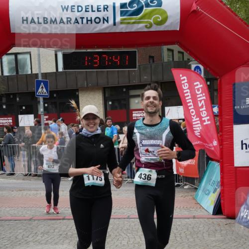04.05.2025 - 8. Wedeler Halbmarathon Felixshl http://msf.ph/oto/7818188 04.05.2025 11:37:39 Ziel 436, 672, 889, 1175 meine-sportfotos.de