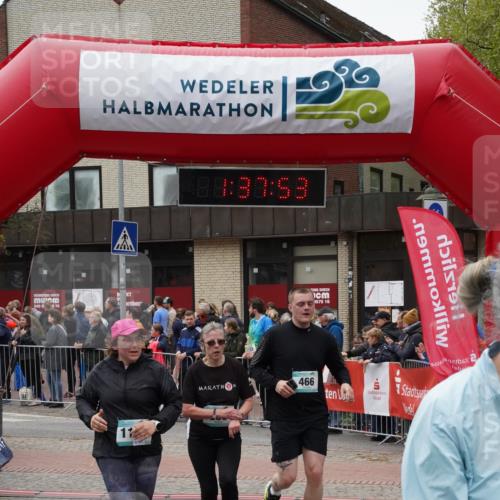 04.05.2025 - 8. Wedeler Halbmarathon Felixshl http://msf.ph/oto/7818200 04.05.2025 11:37:51 Ziel 82, 147, 164, 374, 466, 752, 930, 1104 meine-sportfotos.de