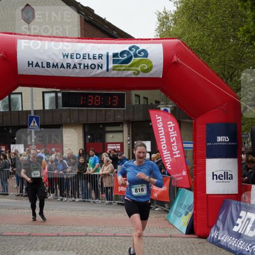 04.05.2025 - 8. Wedeler Halbmarathon Felixshl http://msf.ph/oto/7818238 04.05.2025 11:38:11 Ziel 816, 844, 920 meine-sportfotos.de