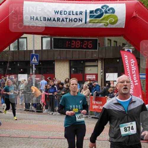 04.05.2025 - 8. Wedeler Halbmarathon Felixshl http://msf.ph/oto/7818269 04.05.2025 11:38:24 Ziel 346, 475, 524, 604, 769, 874, 1073, 1167 meine-sportfotos.de