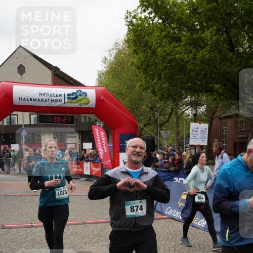 04.05.2025 - 8. Wedeler Halbmarathon Felixshl http://msf.ph/oto/7818272 04.05.2025 11:38:25 Ziel 346, 475, 524, 604, 769, 874, 971, 1073, 1167 meine-sportfotos.de