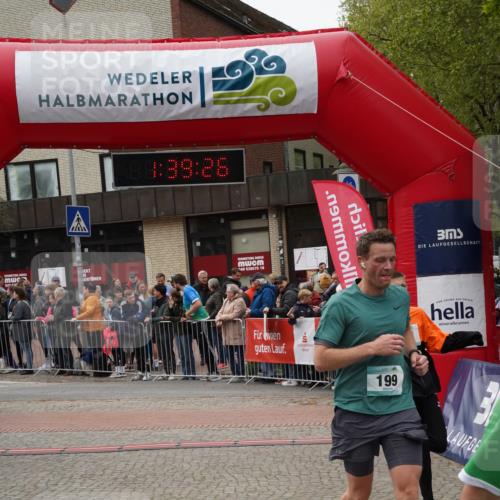 04.05.2025 - 8. Wedeler Halbmarathon Felixshl http://msf.ph/oto/7818381 04.05.2025 11:39:24 Ziel 89, 199, 495, 607, 886 meine-sportfotos.de