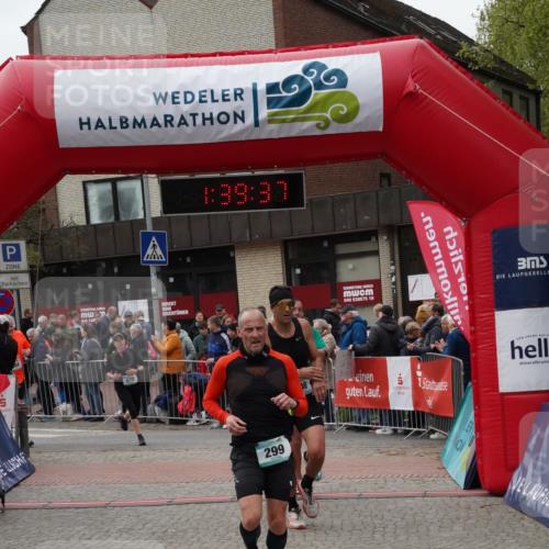 04.05.2025 - 8. Wedeler Halbmarathon Felixshl http://msf.ph/oto/7818383 04.05.2025 11:39:35 Ziel 299, 334, 406, 670, 848 meine-sportfotos.de