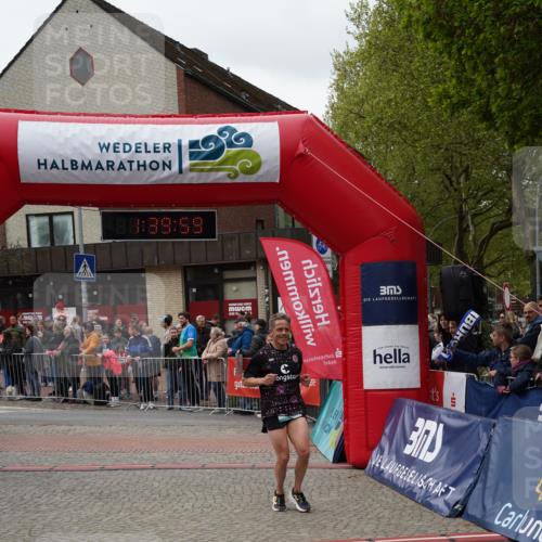 04.05.2025 - 8. Wedeler Halbmarathon Felixshl http://msf.ph/oto/7818409 04.05.2025 11:39:57 Ziel 152, 547 meine-sportfotos.de