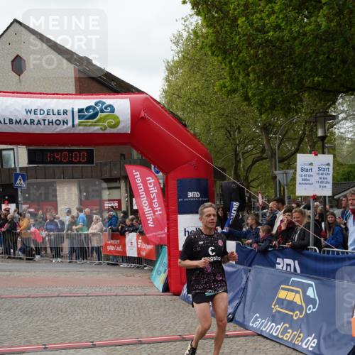 04.05.2025 - 8. Wedeler Halbmarathon Felixshl http://msf.ph/oto/7818414 04.05.2025 11:39:58 Ziel 152, 547 meine-sportfotos.de