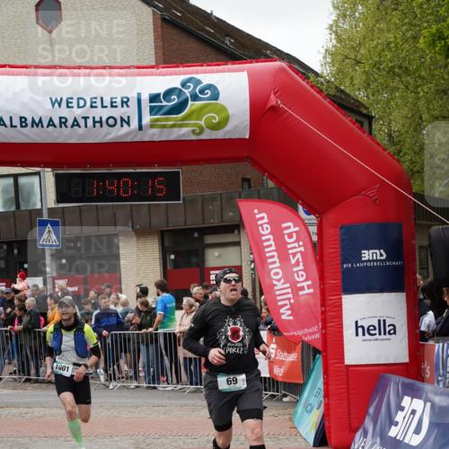 04.05.2025 - 8. Wedeler Halbmarathon Felixshl http://msf.ph/oto/7818439 04.05.2025 11:40:13 Ziel 69, 624, 1001 meine-sportfotos.de