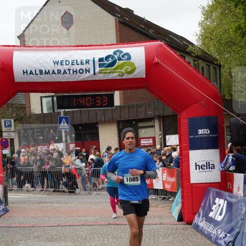04.05.2025 - 8. Wedeler Halbmarathon Felixshl http://msf.ph/oto/7818468 04.05.2025 11:40:31 Ziel 975, 1009, 1065, 1085 meine-sportfotos.de