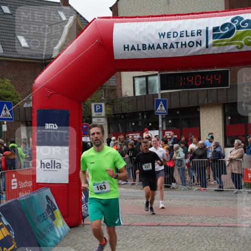 04.05.2025 - 8. Wedeler Halbmarathon Felixshl http://msf.ph/oto/7818478 04.05.2025 11:40:42 Ziel 163, 237, 779 meine-sportfotos.de