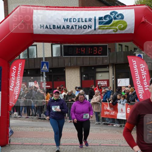 04.05.2025 - 8. Wedeler Halbmarathon Felixshl http://msf.ph/oto/7818540 04.05.2025 11:41:30 Ziel 28, 37, 358, 527, 864, 1171 meine-sportfotos.de