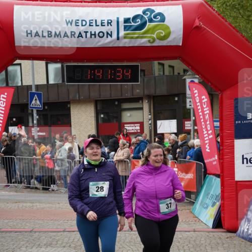 04.05.2025 - 8. Wedeler Halbmarathon Felixshl http://msf.ph/oto/7818547 04.05.2025 11:41:32 Ziel 28, 37, 358, 527, 1171 meine-sportfotos.de