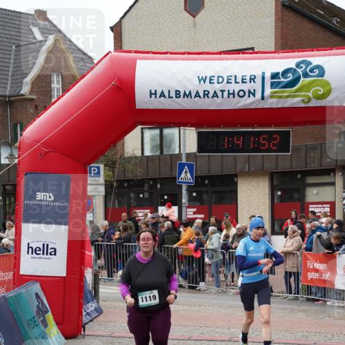 04.05.2025 - 8. Wedeler Halbmarathon Felixshl http://msf.ph/oto/7818565 04.05.2025 11:41:50 Ziel 8, 706, 1119 meine-sportfotos.de