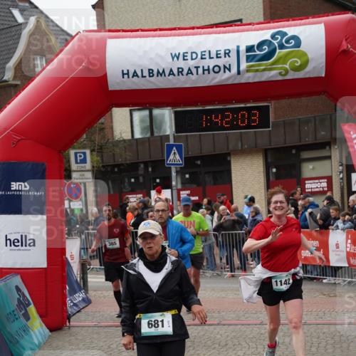 04.05.2025 - 8. Wedeler Halbmarathon Felixshl http://msf.ph/oto/7818586 04.05.2025 11:42:01 Ziel 191, 365, 389, 680, 681, 1051, 1142 meine-sportfotos.de
