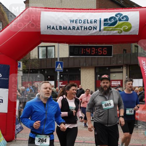 04.05.2025 - 8. Wedeler Halbmarathon Felixshl http://msf.ph/oto/7818760 04.05.2025 11:43:54 Ziel 10, 109, 264, 587, 665, 667, 854, 1003, 1106 meine-sportfotos.de