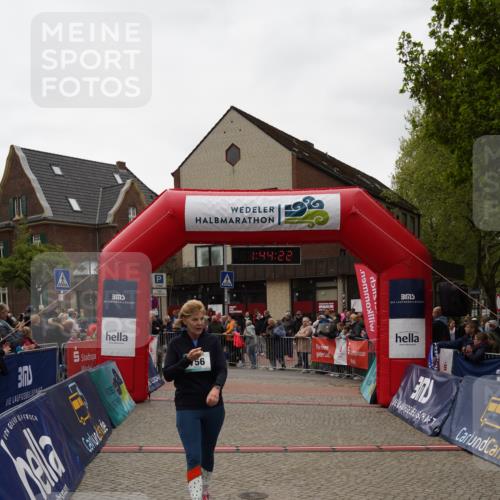 04.05.2025 - 8. Wedeler Halbmarathon Felixshl http://msf.ph/oto/7818800 04.05.2025 11:44:20 Ziel 2, 22, 756 meine-sportfotos.de