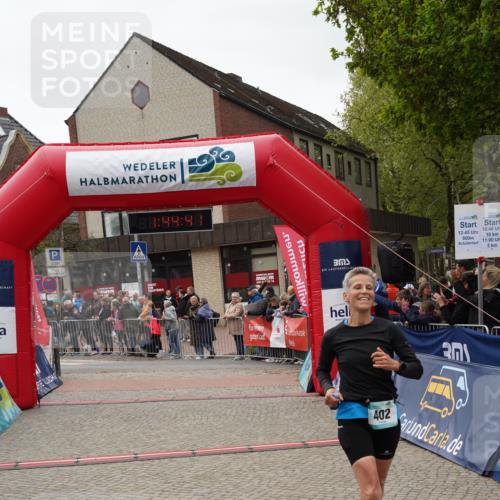 04.05.2025 - 8. Wedeler Halbmarathon Felixshl http://msf.ph/oto/7818825 04.05.2025 11:44:39 Ziel 402 meine-sportfotos.de