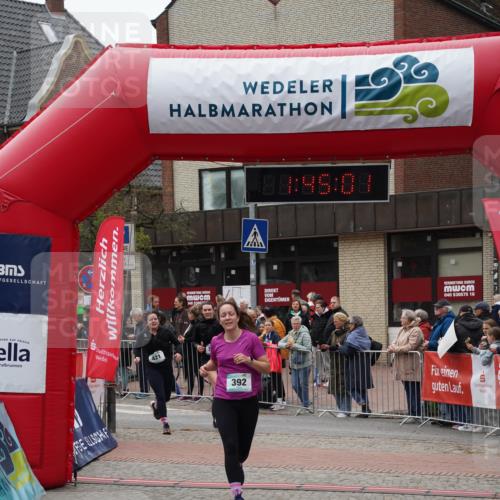 04.05.2025 - 8. Wedeler Halbmarathon Felixshl http://msf.ph/oto/7818849 04.05.2025 11:44:59 Ziel 392, 421, 714 meine-sportfotos.de