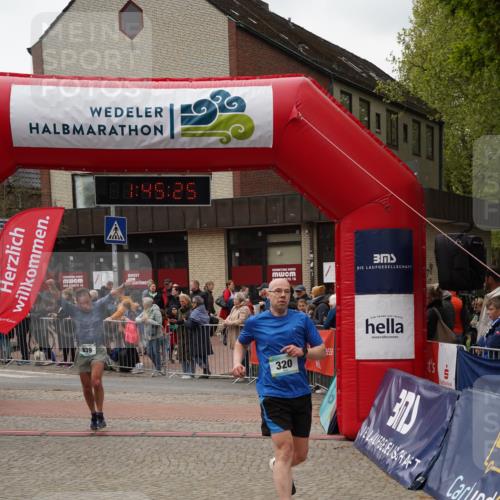 04.05.2025 - 8. Wedeler Halbmarathon Felixshl http://msf.ph/oto/7818879 04.05.2025 11:45:23 Ziel 320, 639 meine-sportfotos.de