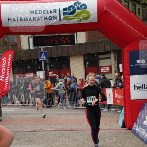 04.05.2025 - 8. Wedeler Halbmarathon Felixshl http://msf.ph/oto/7818946 04.05.2025 11:45:53 Ziel 292, 541, 1179 meine-sportfotos.de