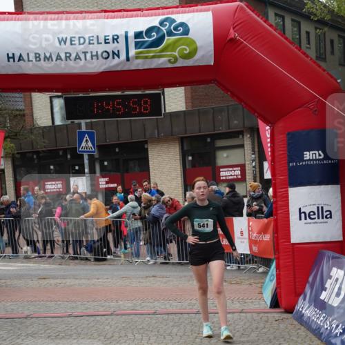 04.05.2025 - 8. Wedeler Halbmarathon Felixshl http://msf.ph/oto/7818955 04.05.2025 11:45:56 Ziel 541, 1179 meine-sportfotos.de