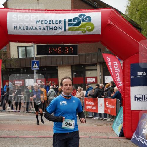04.05.2025 - 8. Wedeler Halbmarathon Felixshl http://msf.ph/oto/7818984 04.05.2025 11:46:35 Ziel 664, 855, 945, 1012 meine-sportfotos.de