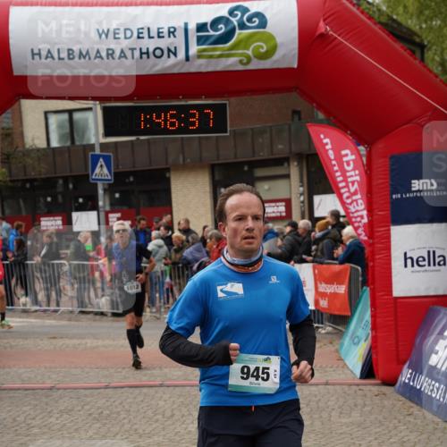 04.05.2025 - 8. Wedeler Halbmarathon Felixshl http://msf.ph/oto/7818987 04.05.2025 11:46:35 Ziel 664, 855, 945, 1012 meine-sportfotos.de