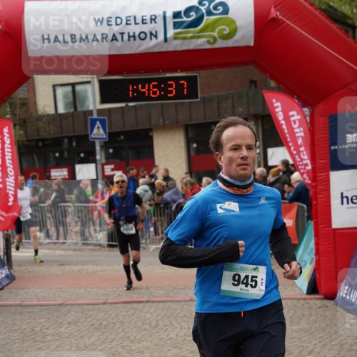 04.05.2025 - 8. Wedeler Halbmarathon Felixshl http://msf.ph/oto/7818988 04.05.2025 11:46:35 Ziel 664, 855, 945, 1012 meine-sportfotos.de