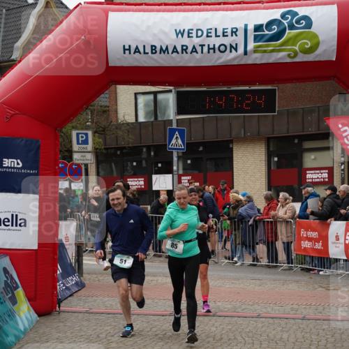 04.05.2025 - 8. Wedeler Halbmarathon Felixshl http://msf.ph/oto/7819054 04.05.2025 11:47:22 Ziel 51, 85, 1035, 1114, 1159 meine-sportfotos.de