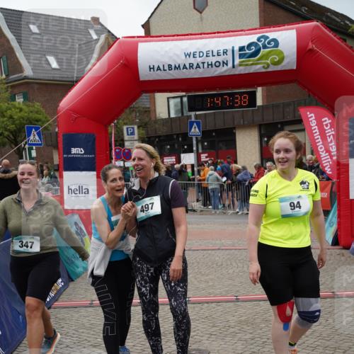 04.05.2025 - 8. Wedeler Halbmarathon Felixshl http://msf.ph/oto/7819087 04.05.2025 11:47:36 Ziel 94, 347, 497, 501 meine-sportfotos.de