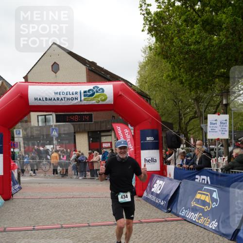 04.05.2025 - 8. Wedeler Halbmarathon Felixshl http://msf.ph/oto/7819137 04.05.2025 11:48:11 Ziel 434, 1083 meine-sportfotos.de