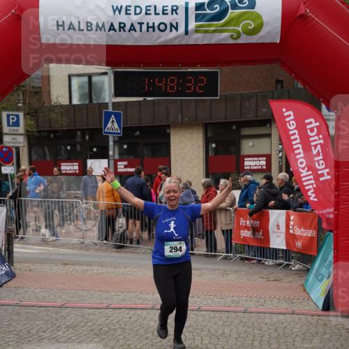 04.05.2025 - 8. Wedeler Halbmarathon Felixshl http://msf.ph/oto/7819327 04.05.2025 11:48:30 Ziel 294 meine-sportfotos.de