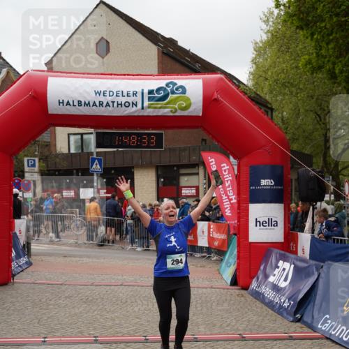 04.05.2025 - 8. Wedeler Halbmarathon Felixshl http://msf.ph/oto/7819334 04.05.2025 11:48:31 Ziel 294, 668 meine-sportfotos.de