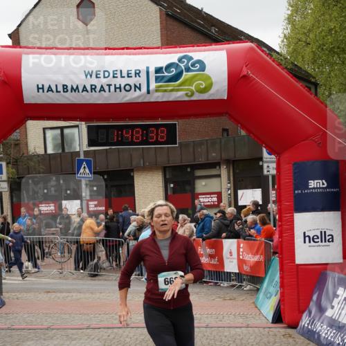 04.05.2025 - 8. Wedeler Halbmarathon Felixshl http://msf.ph/oto/7819341 04.05.2025 11:48:35 Ziel 294, 312, 668 meine-sportfotos.de