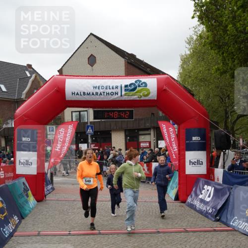 04.05.2025 - 8. Wedeler Halbmarathon Felixshl http://msf.ph/oto/7819369 04.05.2025 11:48:40 Ziel 312, 540, 668 meine-sportfotos.de