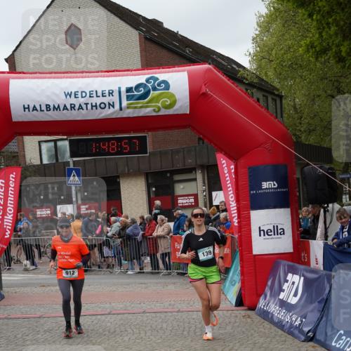 04.05.2025 - 8. Wedeler Halbmarathon Felixshl http://msf.ph/oto/7819422 04.05.2025 11:48:55 Ziel 139, 710, 912 meine-sportfotos.de