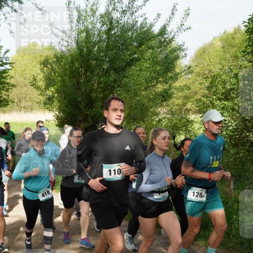 04.05.2025 - 8. Wedeler Halbmarathon Felixshl http://msf.ph/oto/7819655 04.05.2025 10:02:45 Laufen 418, 110, 126, 2025 meine-sportfotos.de